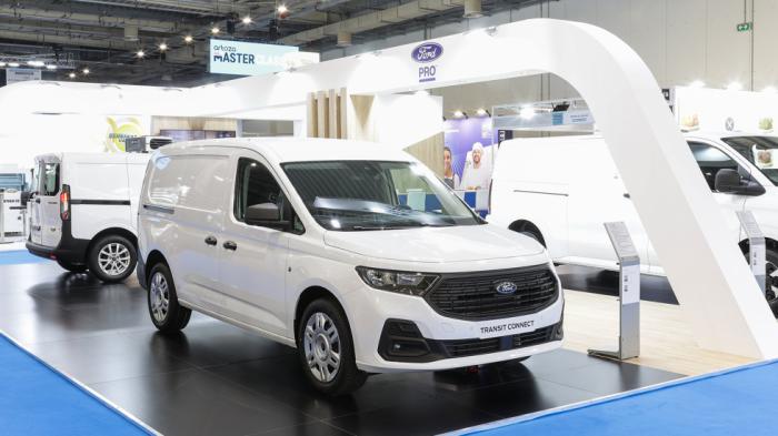 Η Ford Pro γιόρτασε τα 60 χρόνια του Transit στην ARTOZA 2025! 